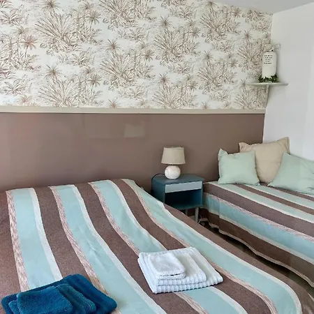 D'hotes Lefoulon Bed & Breakfast Pirou