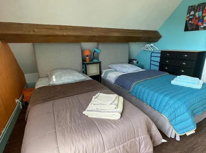 D'hotes Lefoulon Bed & Breakfast *